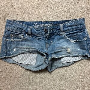 American Eagle Outfitters Blue Jean Shorts Classic Cut-Off Style